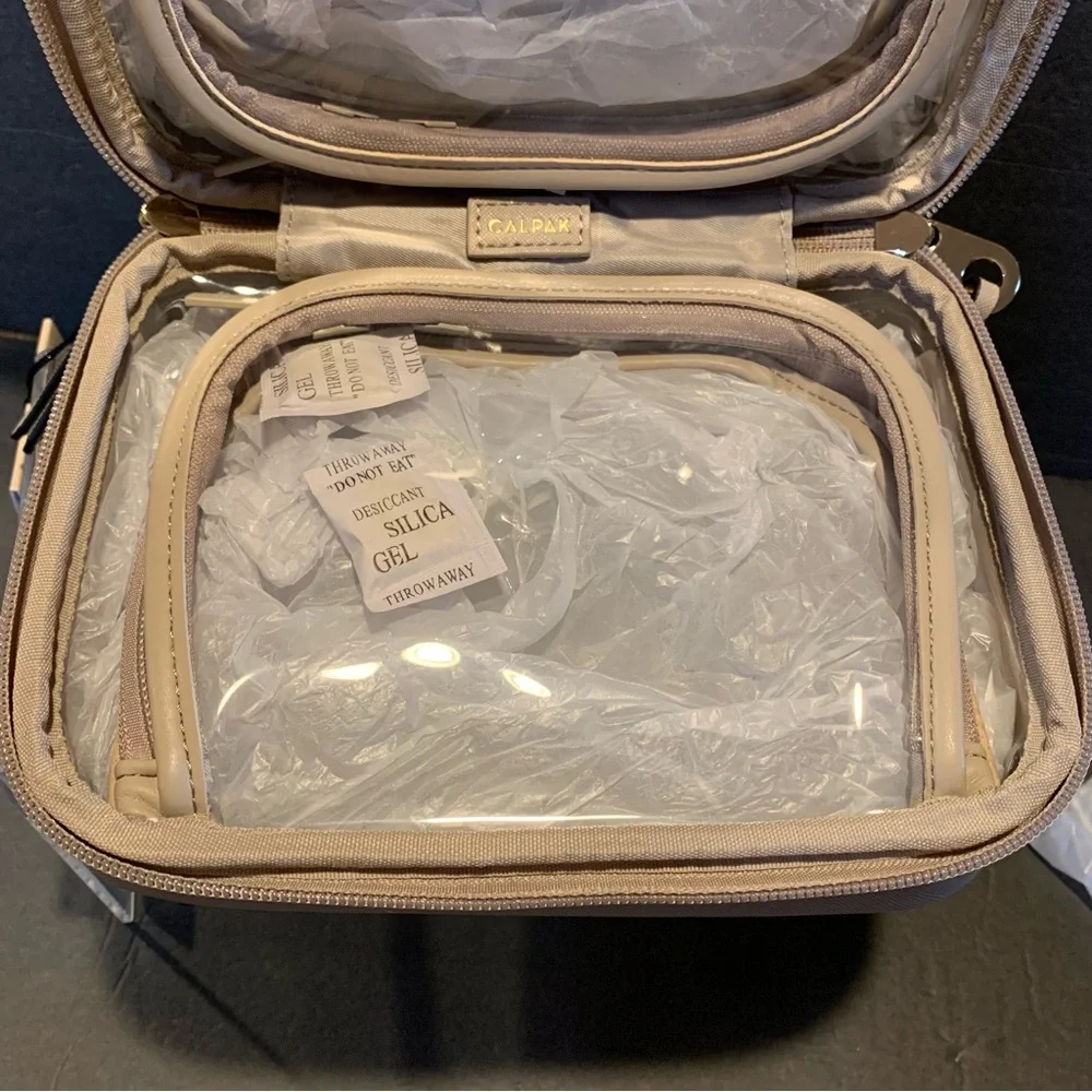 CALPACK NWT Mini Clear Cosmetic Zippered Travel  Case. Stone. - Picture 5 of 12